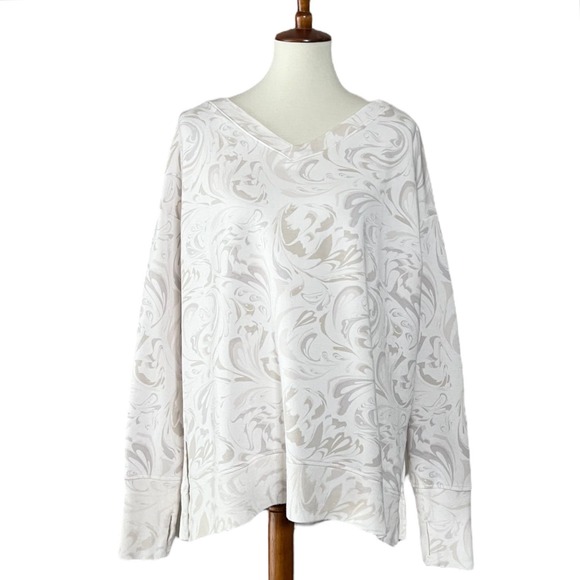 Athleta Coaster Luxe V-Neck Sweatshirt In Agate Paisley Cream Relaxed Fit Large - Picture 3 of 12